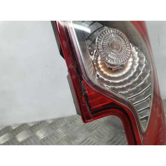 Piloto Trasero Izquierdo Para Renault Kangoo