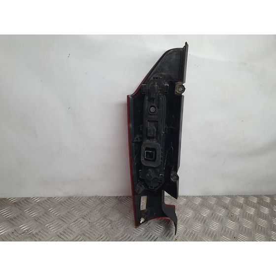 Piloto Trasero Izquierdo Para Renault Kangoo