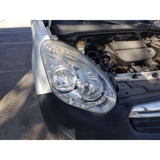 Faro Derecho Para Opel Combo D