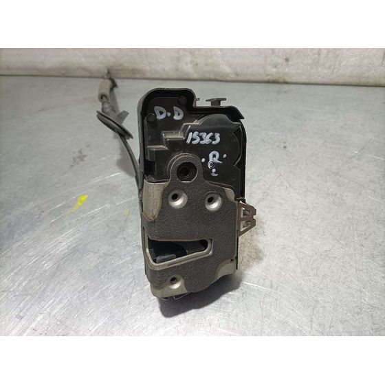 Cerradura Puerta Delantera Derecha Para Ford Puma