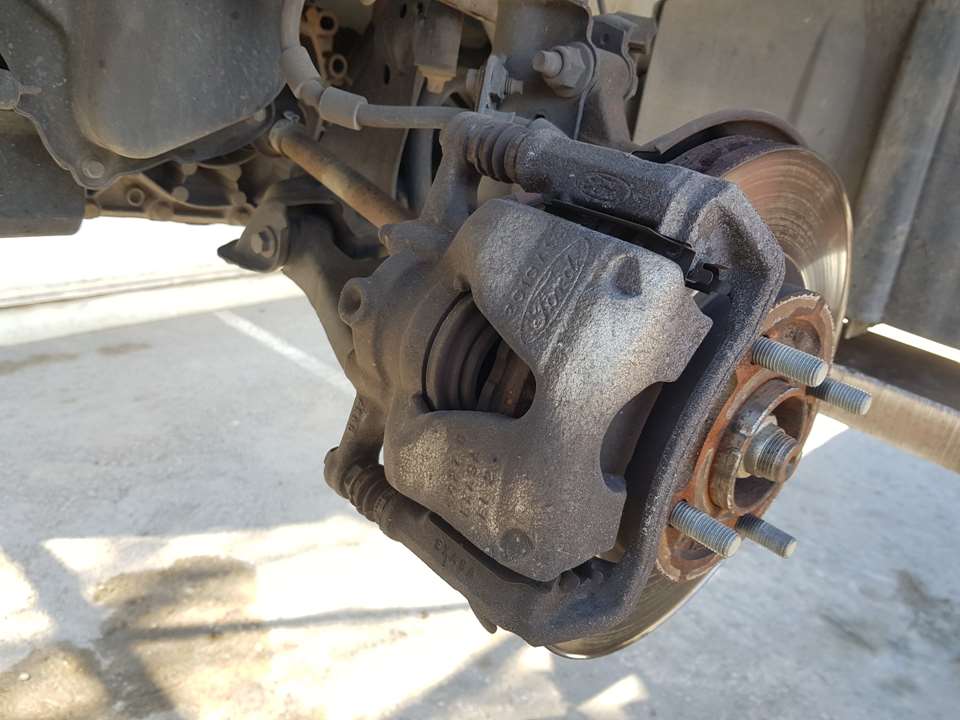 Pinza Freno Delantera Izquierda para Ford Ka+