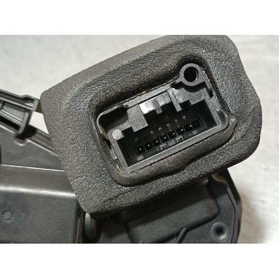 Cerradura Puerta Trasera Derecha Para Volkswagen Golf Vii Sportsvan