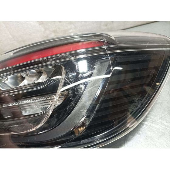 Piloto Trasero Derecho Para Renault Clio V