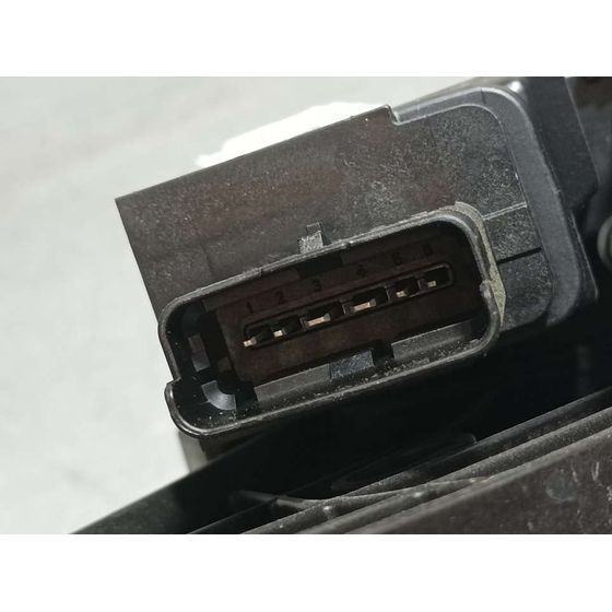 Elevalunas Trasero Derecho para Peugeot 5008