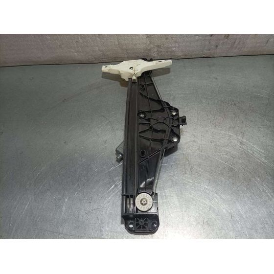 Elevalunas Trasero Derecho para Peugeot 5008