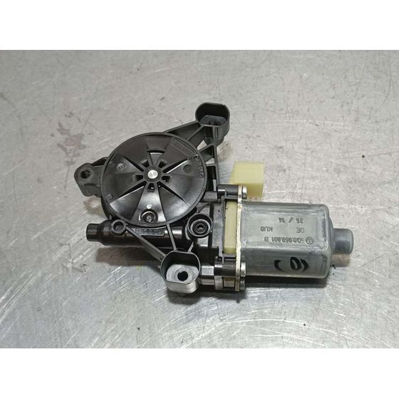 Motor Elevalunas Delantero Derecho Para Volkswagen Golf Vii Sportsvan