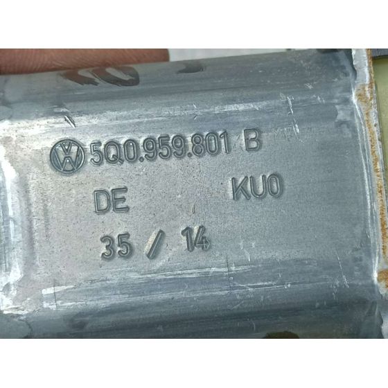 Motor Elevalunas Delantero Derecho Para Volkswagen Golf Vii Sportsvan