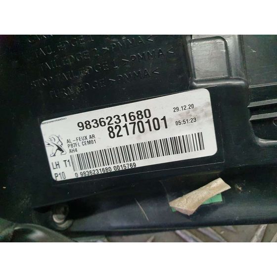 Piloto Trasero Izquierdo Para Peugeot 5008