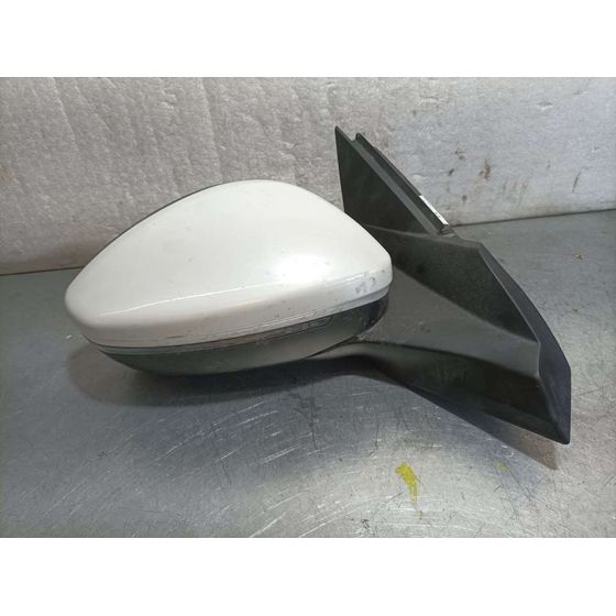 Retrovisor Derecho Para Peugeot 2008
