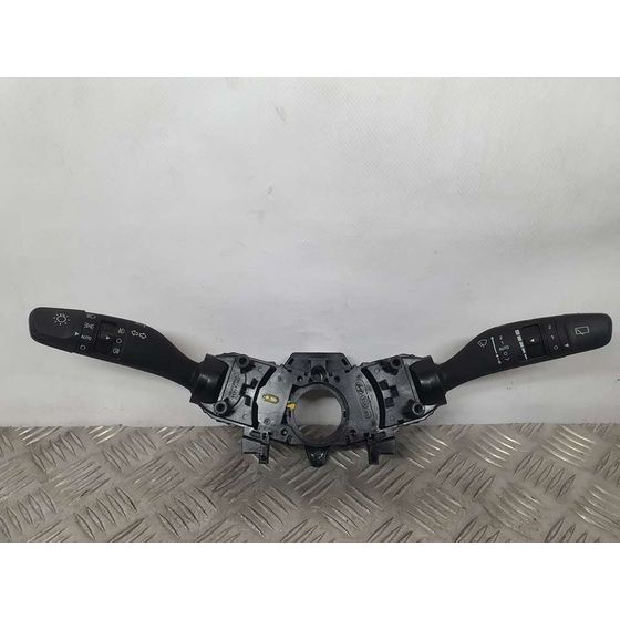Mando Luces Y Limpia Para Hyundai I20 Active
