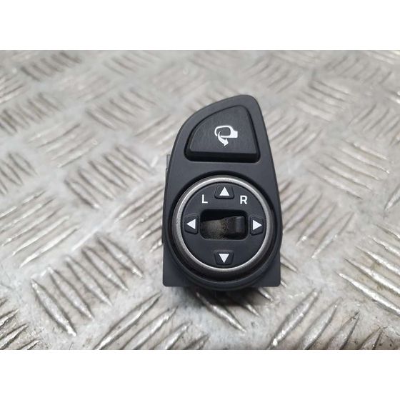 Mando Retrovisor Para Hyundai I20 Active