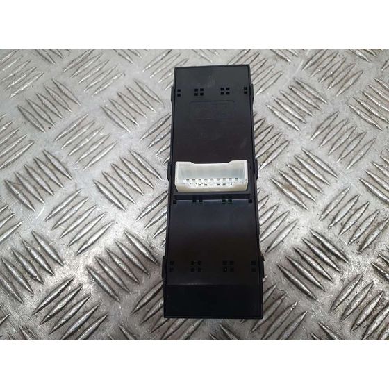 Mando Elevalunas Delantero Izquierdo para Hyundai I20 Active