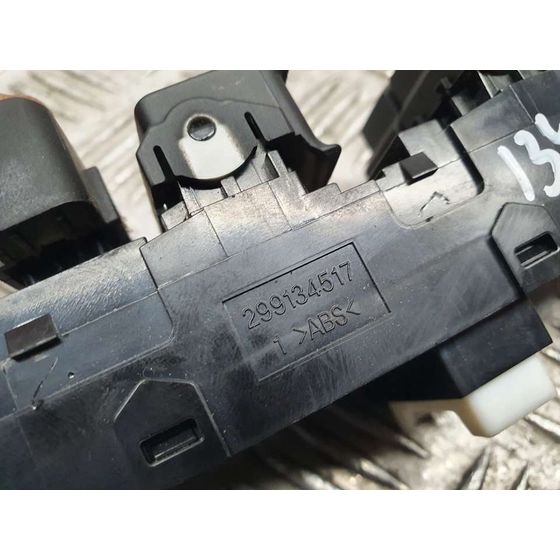 Mando Elevalunas Delantero Izquierdo para Hyundai I20 Active