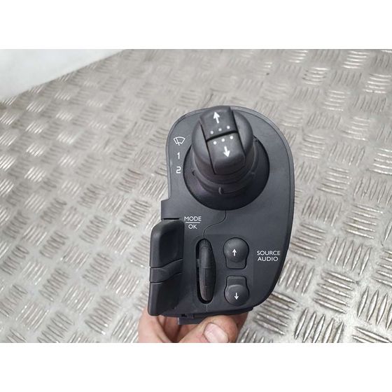 Mando Limpia Para Nissan Nv250 Kastenwagen