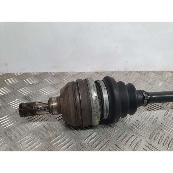Transmision Delantera Derecha Para Opel Zafira A