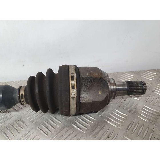 Transmision Delantera Derecha Para Kia Cee'd