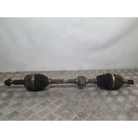 Transmision Delantera Izquierda Para Kia Cee'd