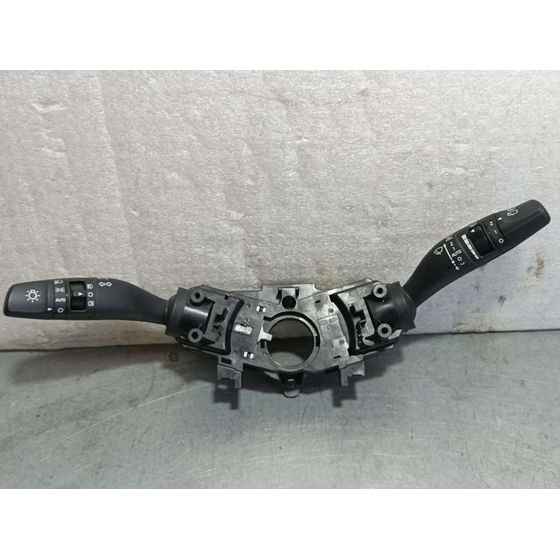 Mando Luces Y Limpia Para Kia Niro