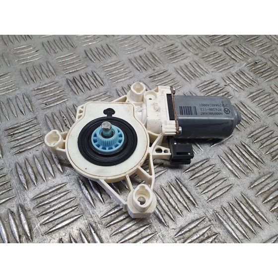 Motor Elevalunas Trasero Derecho Para Mercedes Clase Cla Shooting Brake
