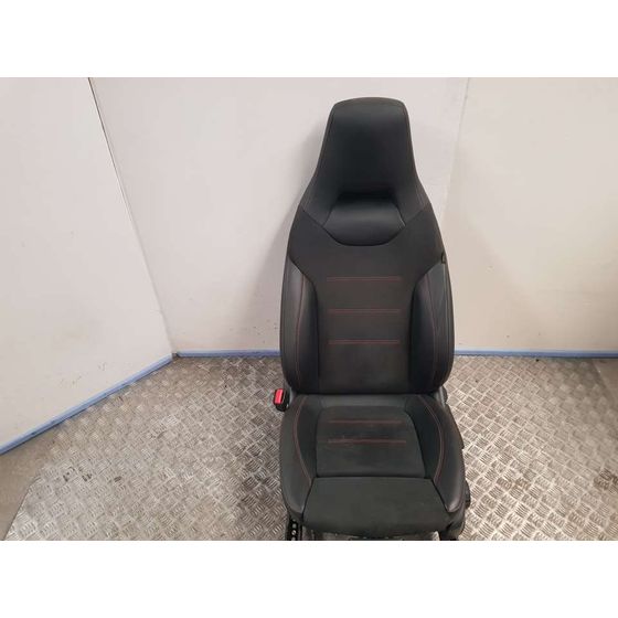 Juego Asientos Completo Para Mercedes Clase Cla  Coupe