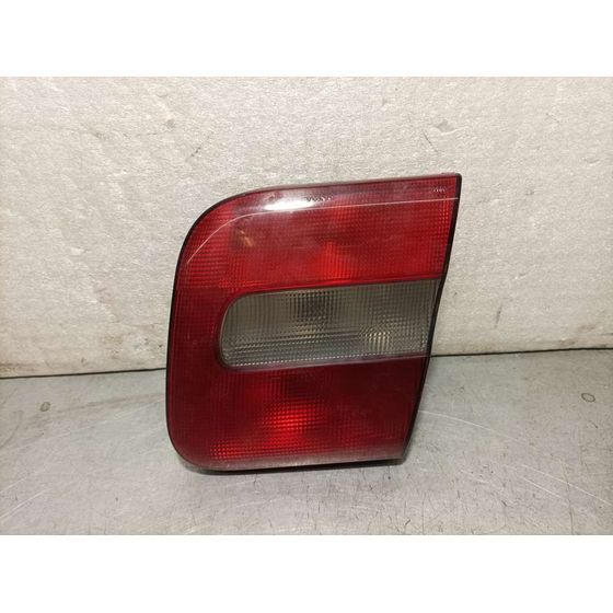 Piloto Trasero Derecho Para Volvo S70 Berlina