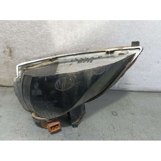 Piloto Trasero Derecho Paragolpes Para Renault Captur