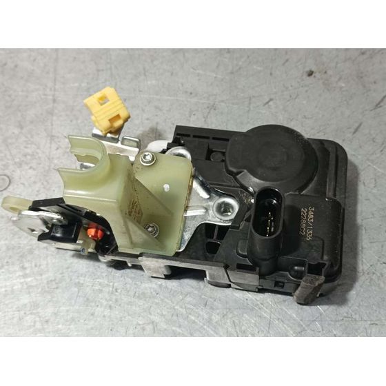 Cerradura Puerta Delantera Derecha Para Dr 5.0