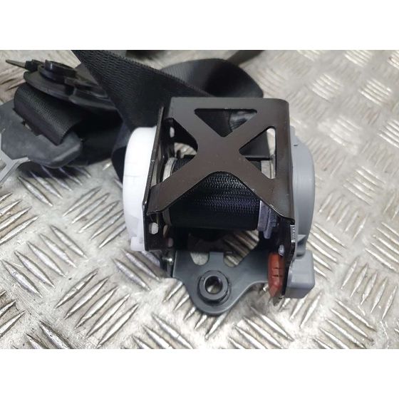 Cinturon Seguridad Delantero Derecho para Bmw X4 (F26)
