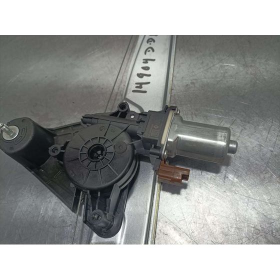 Elevalunas Delantero Derecho Para Dacia Sandero