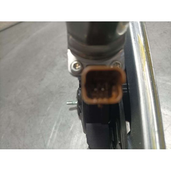 Elevalunas Delantero Derecho Para Dacia Sandero