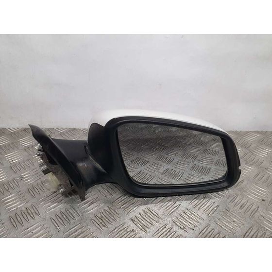 Retrovisor Derecho Para Bmw Serie 1 Lim.