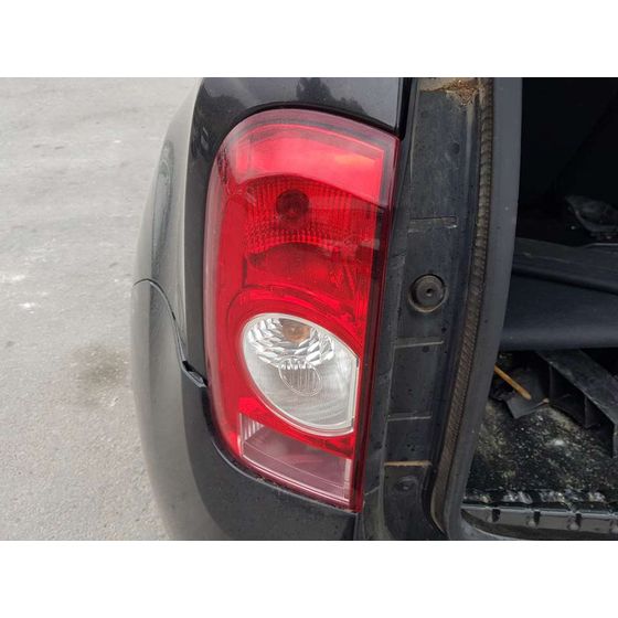 Piloto Trasero Izquierdo Para Dacia Duster