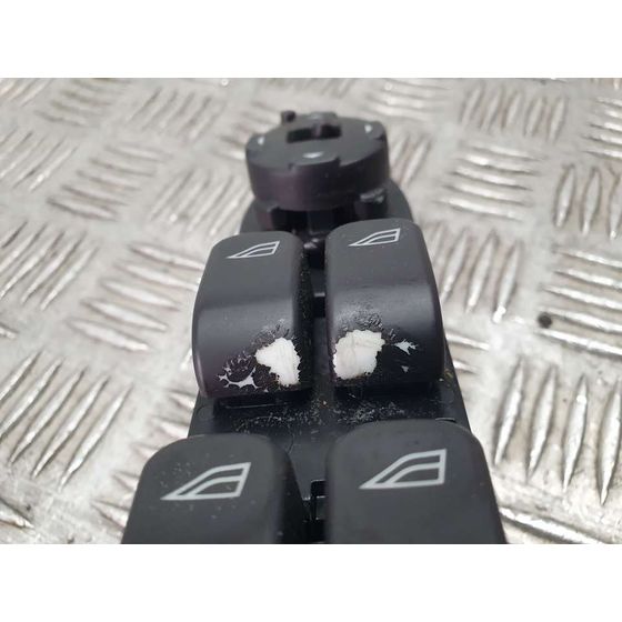 Mando Elevalunas Delantero Izquierdo Para Jaguar X-Type