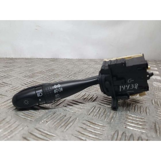 Mando Luces Para Toyota Yaris