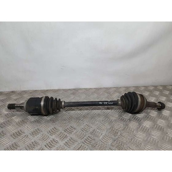 Transmision Delantera Izquierda Para Toyota Yaris