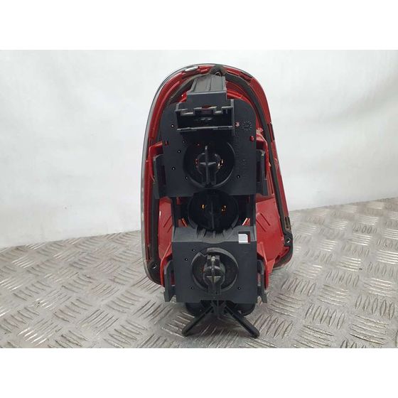 Piloto Trasero Derecho Para Mini Mini