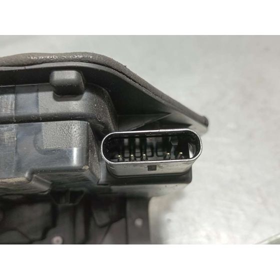 Cerradura Puerta Delantera Izquierda Para Bmw Serie 1 Lim.