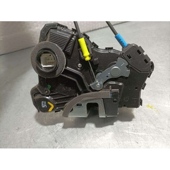 Cerradura Puerta Delantera Izquierda Para Toyota Auris