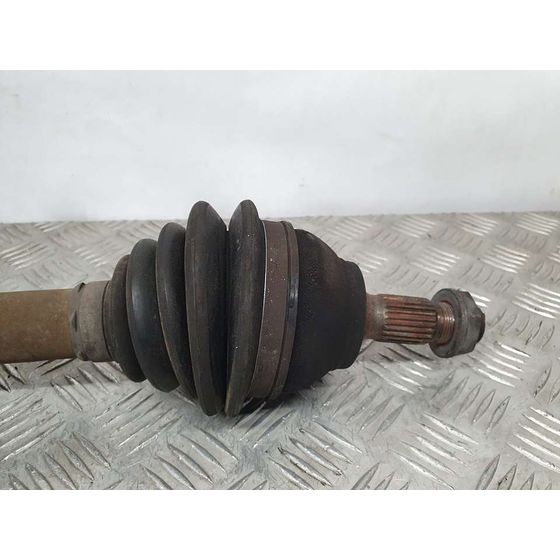 Transmision Delantera Izquierda Para Citroen C4 Lim.