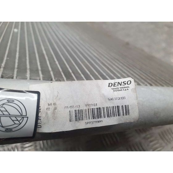 Condensador / Radiador Aire Acondicionado Para Fiat Nuova 500
