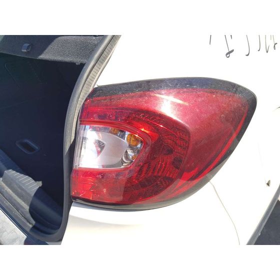 Piloto Trasero Derecho Para Renault Captur