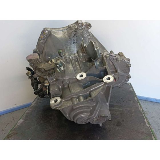 Caja Cambios para Mazda 2 Lim. ()