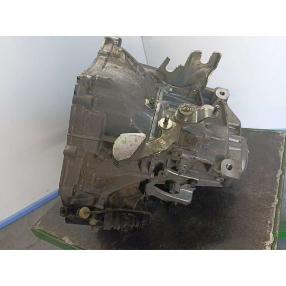 Caja Cambios para Mazda 2 Lim. ()