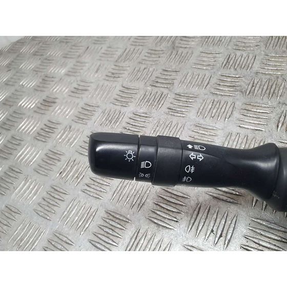 Mando Luces Para Toyota Yaris