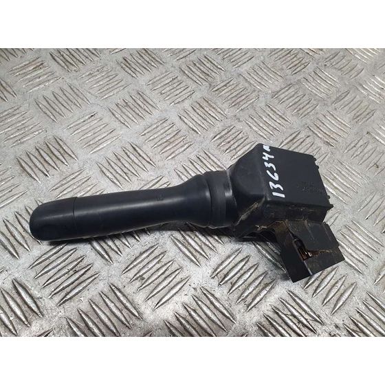 Mando Limpia Para Toyota Yaris