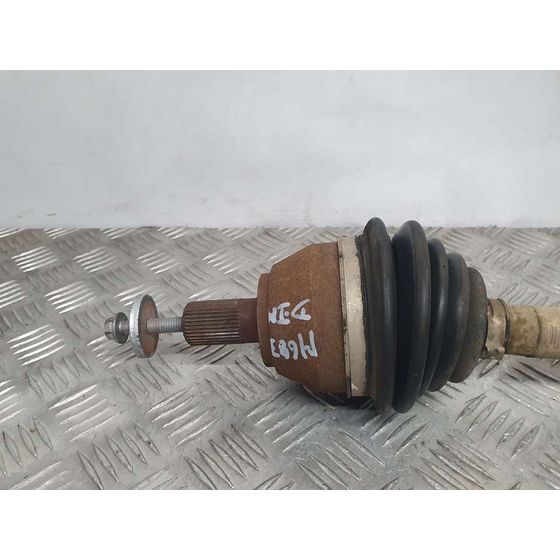 Transmision Delantera Izquierda Para Ford Focus Lim.
