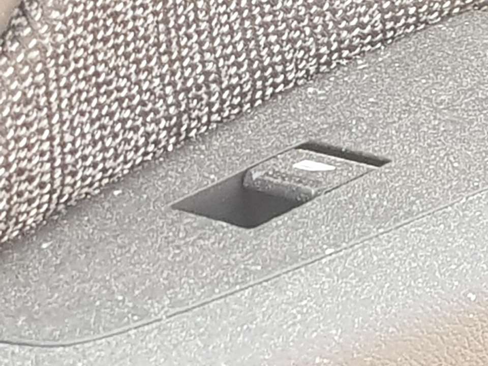Mando Elevalunas Delantero Derecho Para Bmw Serie 2 Active Tourer