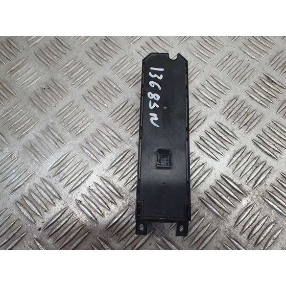 Mando Elevalunas Delantero Izquierdo Para Ford Mondeo Ber.