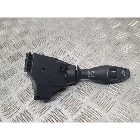 Mando Limpia Para Ford Fiesta