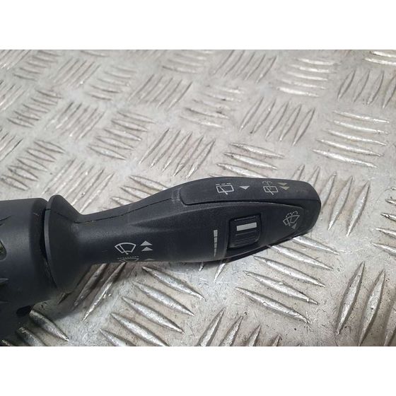 Mando Limpia Para Ford Fiesta